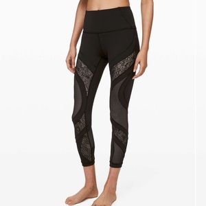 Lululemon Wunder Under High Rose Tight 25” Black *Lace size 8